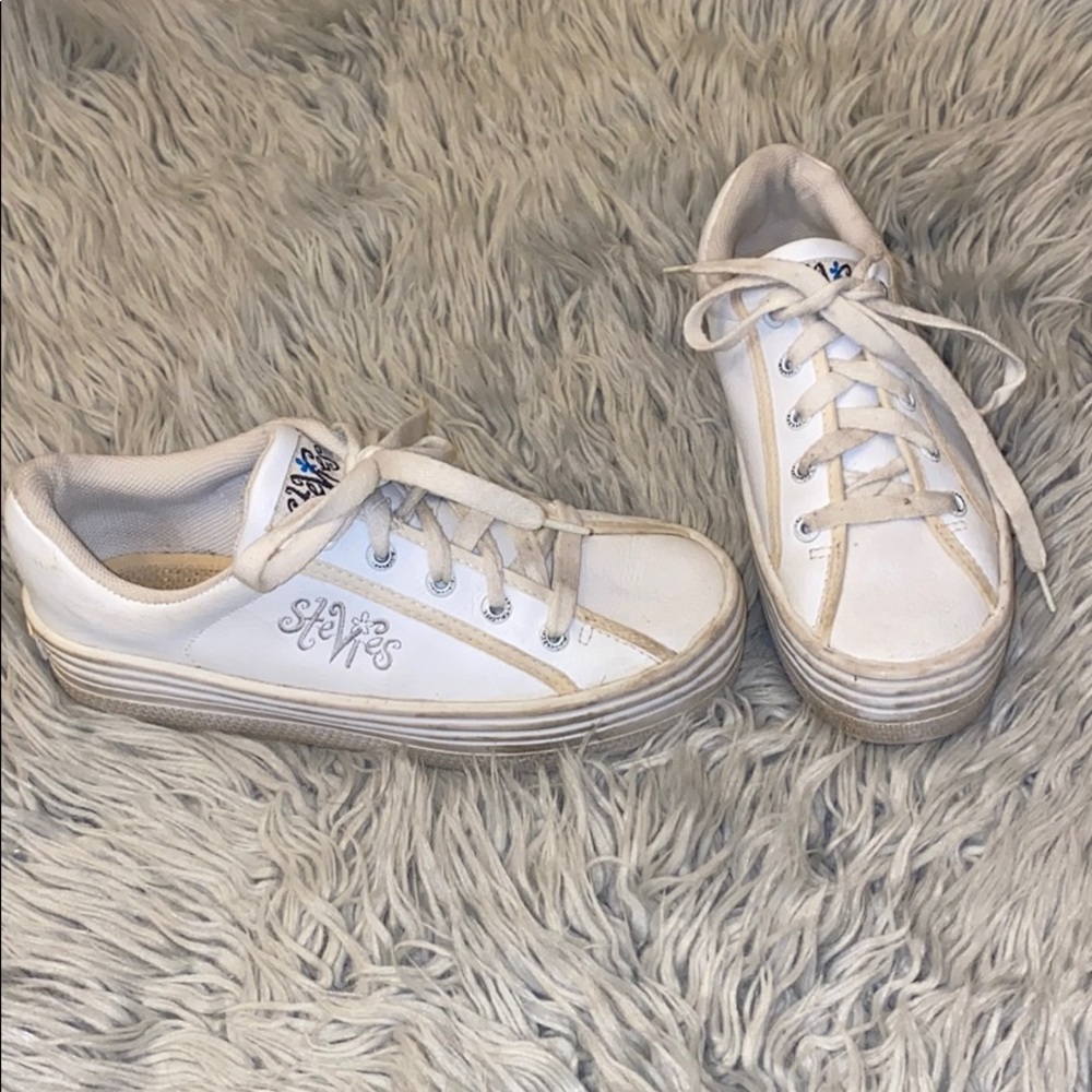 Stevie’s Platform Sneaker 👟